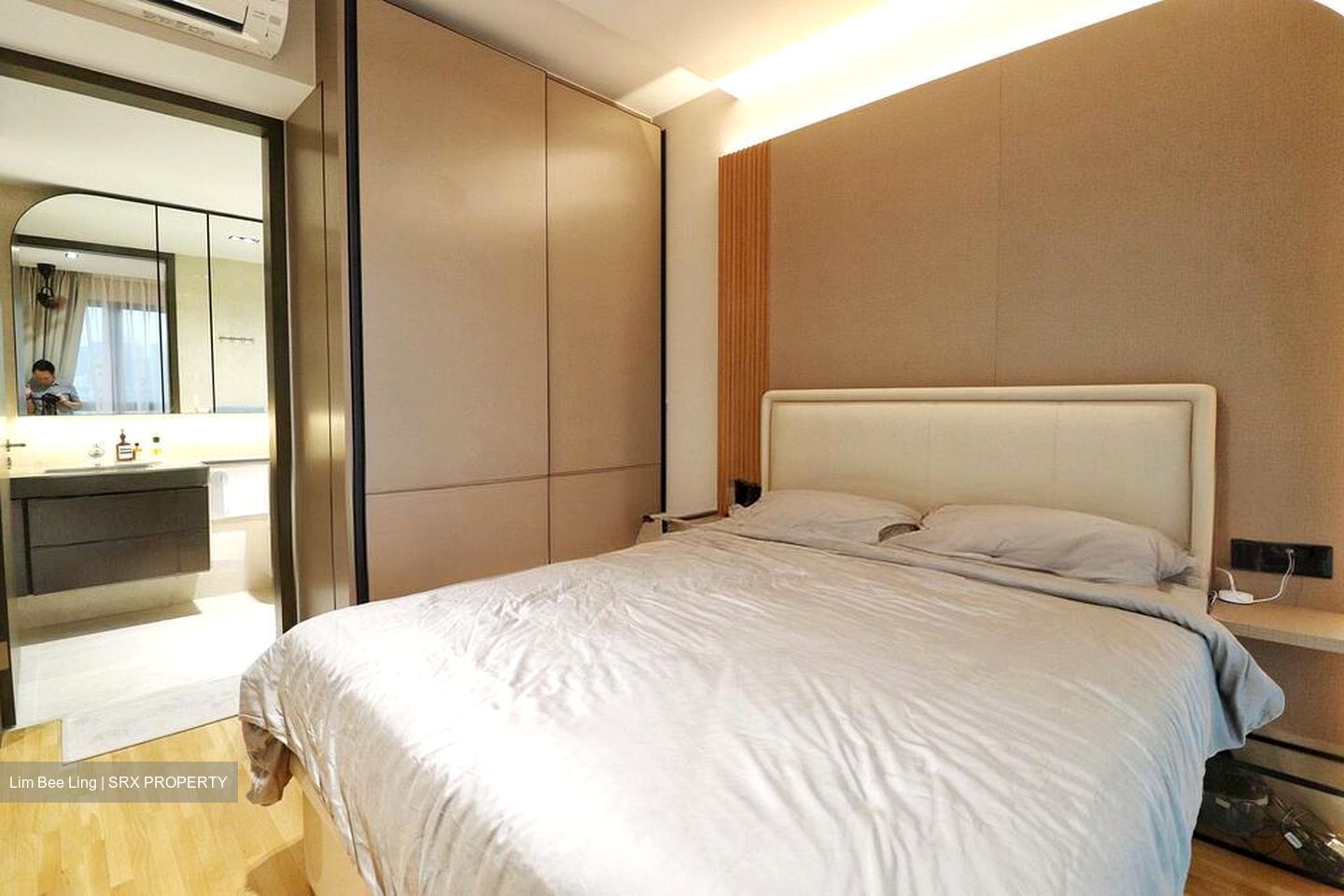 Avenue South Residence (D3), Apartment #566212571
